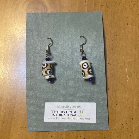 Handcrafted Ghana Krobo Bead Earrings Bought in Ghana New - Picture 1 of 4